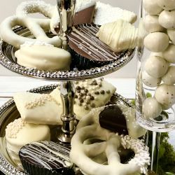 Unique Wedding Treats & Sweets